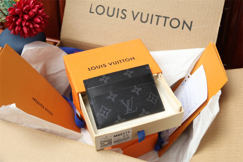 Louis Vuitton wallet PORTE CARTES DOUBLE  M62170 2025 new 